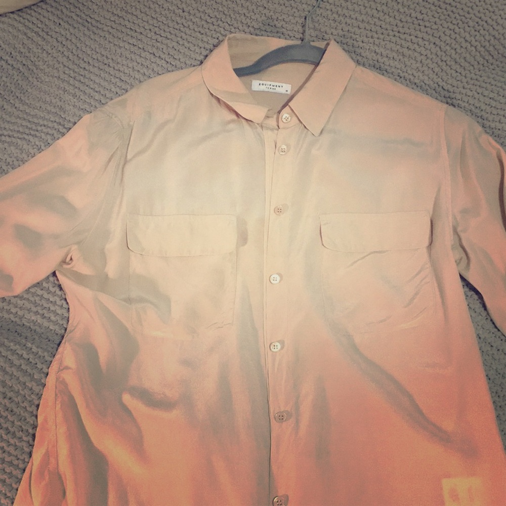 Equipment button down